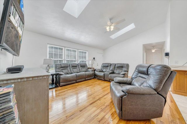 1146 Morehead AVE, Roanoke, VA 24013