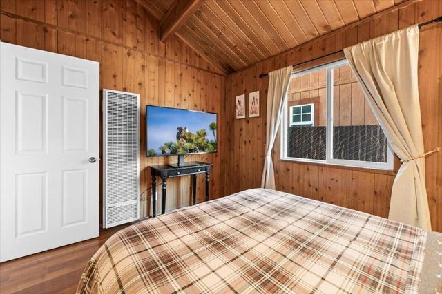 513 Elysian Boulevard, Big Bear, CA 92314