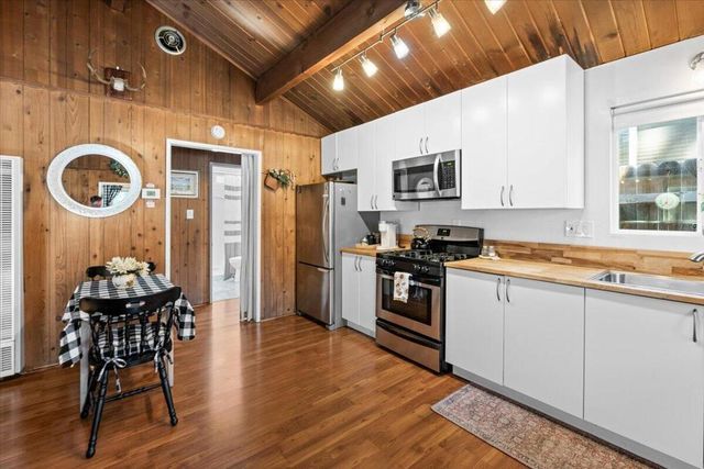 513 Elysian Boulevard, Big Bear, CA 92314