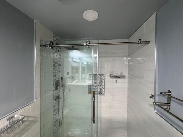 7797 Golf Circle Dr 304, Margate, FL 33063