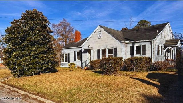 4187 SE College Street, Ayden, NC 28513