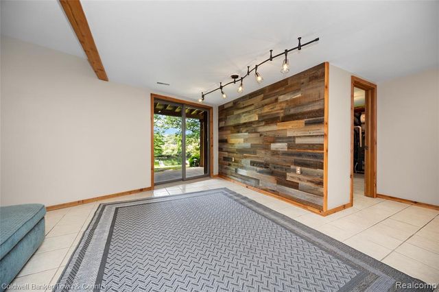 4583 Cornwell Lane, Whitmore Lake, MI 48189