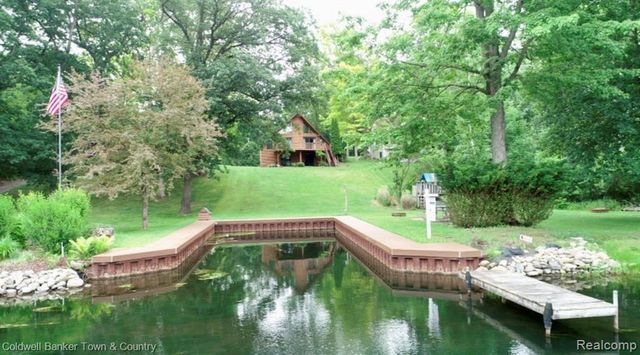 4583 Cornwell Lane, Whitmore Lake, MI 48189