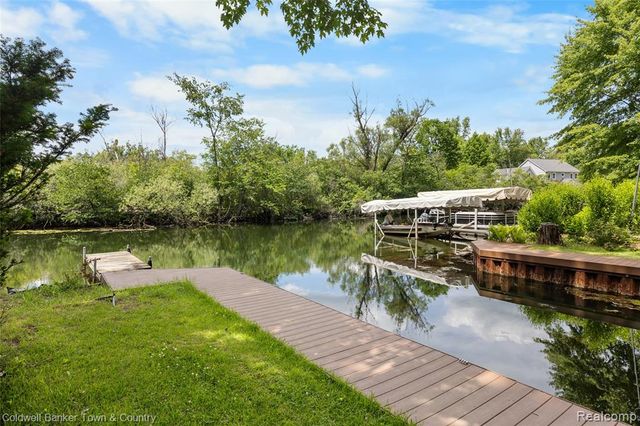 4583 Cornwell Lane, Whitmore Lake, MI 48189