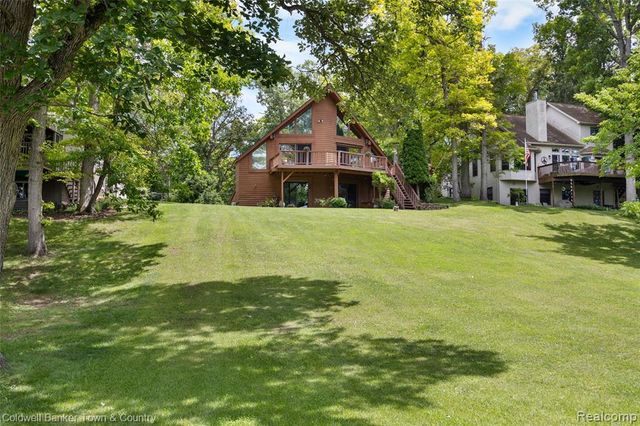 4583 Cornwell Lane, Whitmore Lake, MI 48189