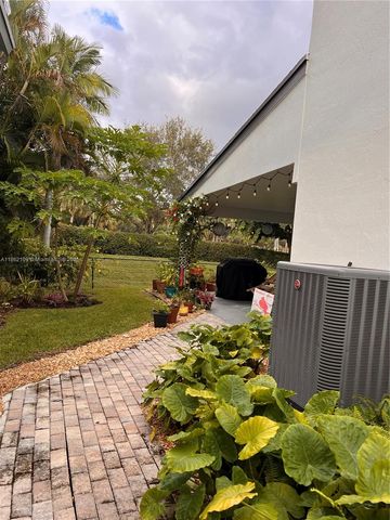 20611 NW 8th St 0, Pembroke Pines, FL 33029