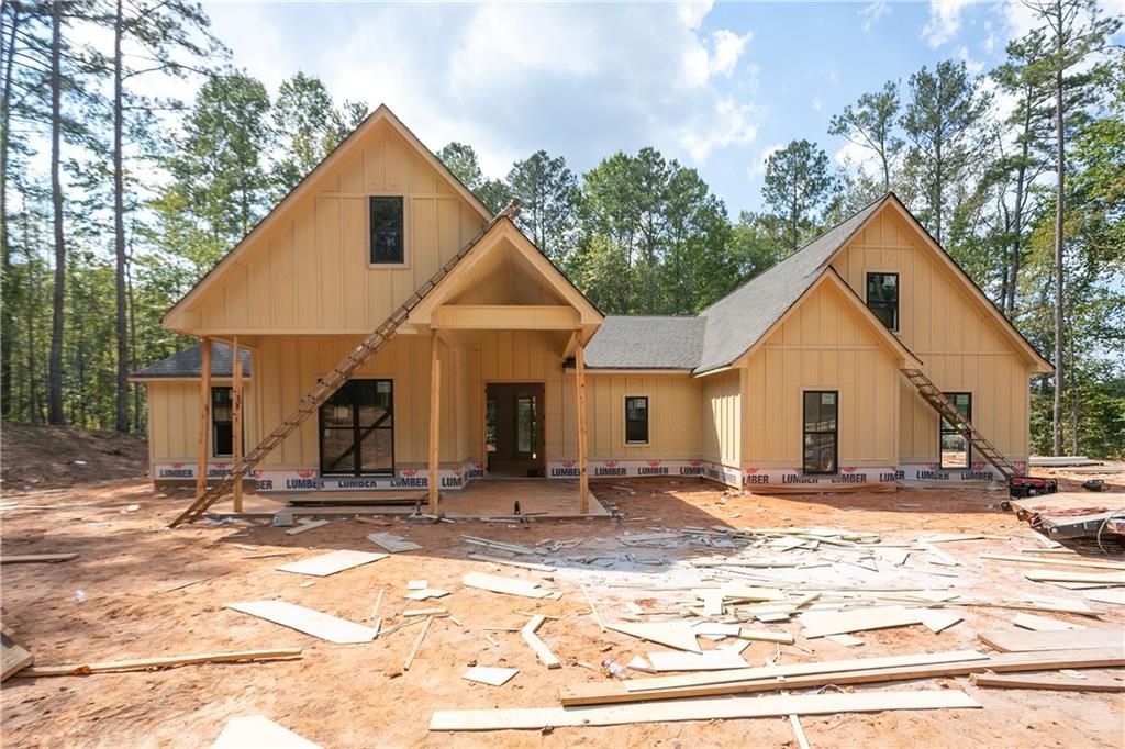 654 Sandhill Hickory Level Road, Carrollton, GA 30116