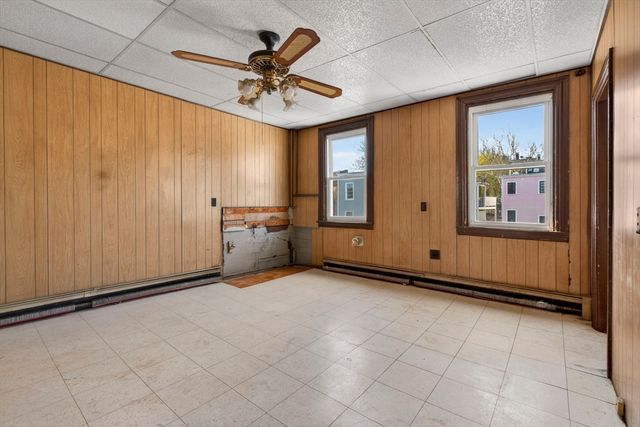 92 Bunker Hill St, Boston, MA 02129