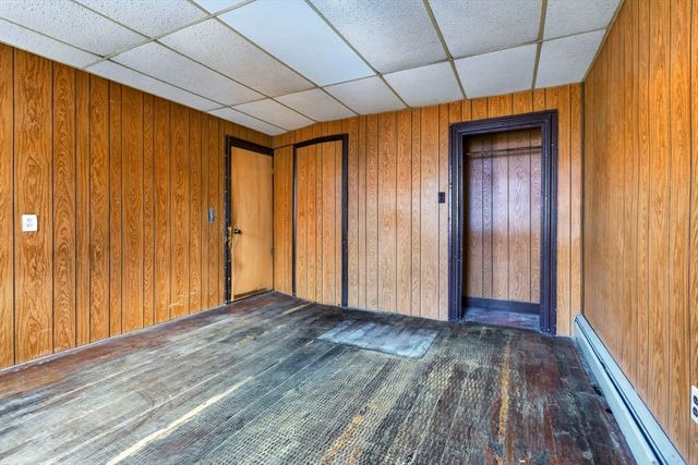 92 Bunker Hill St, Boston, MA 02129