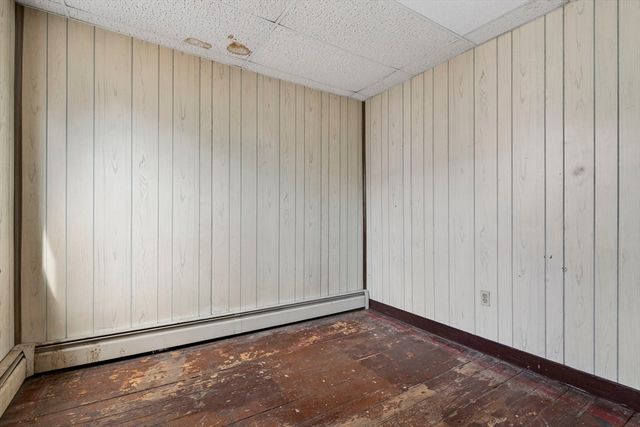 92 Bunker Hill St, Boston, MA 02129