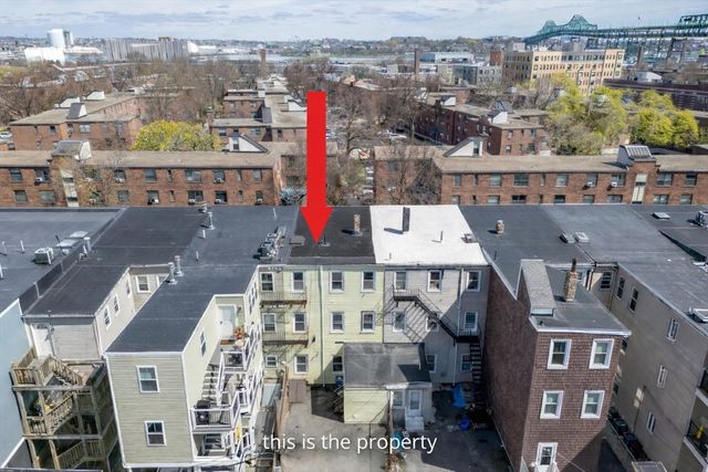 92 Bunker Hill St, Boston, MA 02129