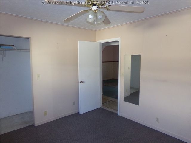 2226 Harrison Avenue, St Albans, WV 25177