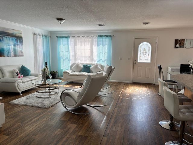 6001 FIVE ACRE ROAD, Plant City, FL 33565