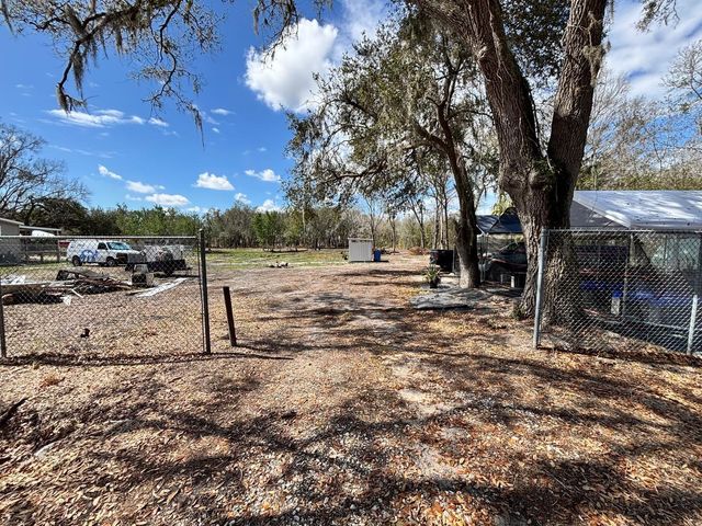 6001 FIVE ACRE ROAD, Plant City, FL 33565