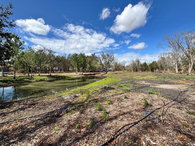 6001 FIVE ACRE ROAD, Plant City, FL 33565