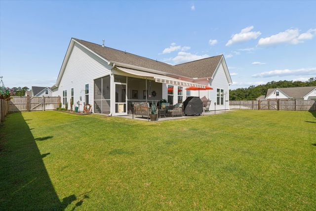 112 Clay Hill Loop, Ridgeville, SC 29472