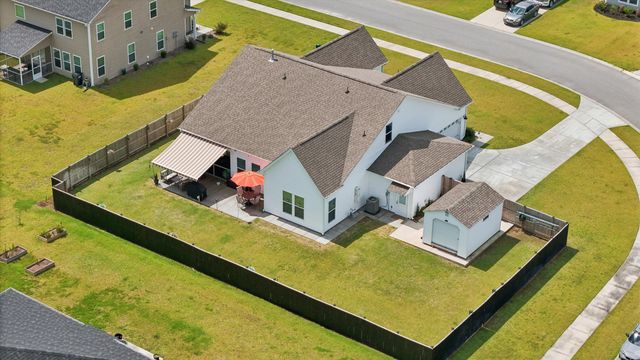 112 Clay Hill Loop, Ridgeville, SC 29472
