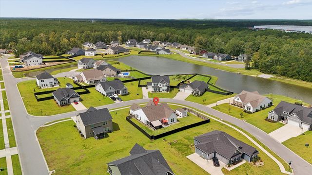 112 Clay Hill Loop, Ridgeville, SC 29472