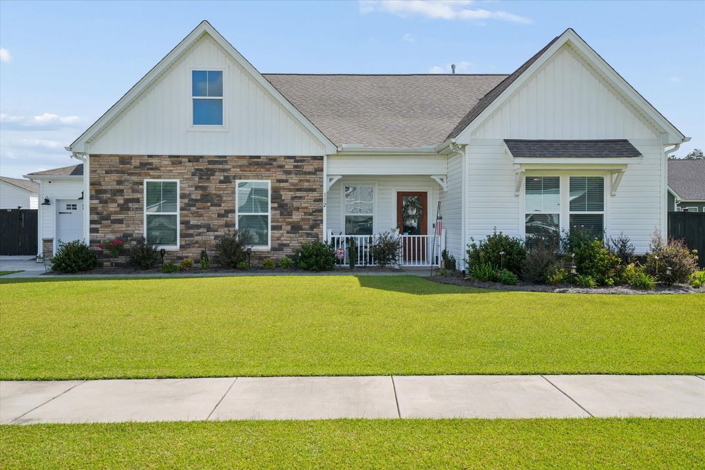 112 Clay Hill Loop, Ridgeville, SC 29472