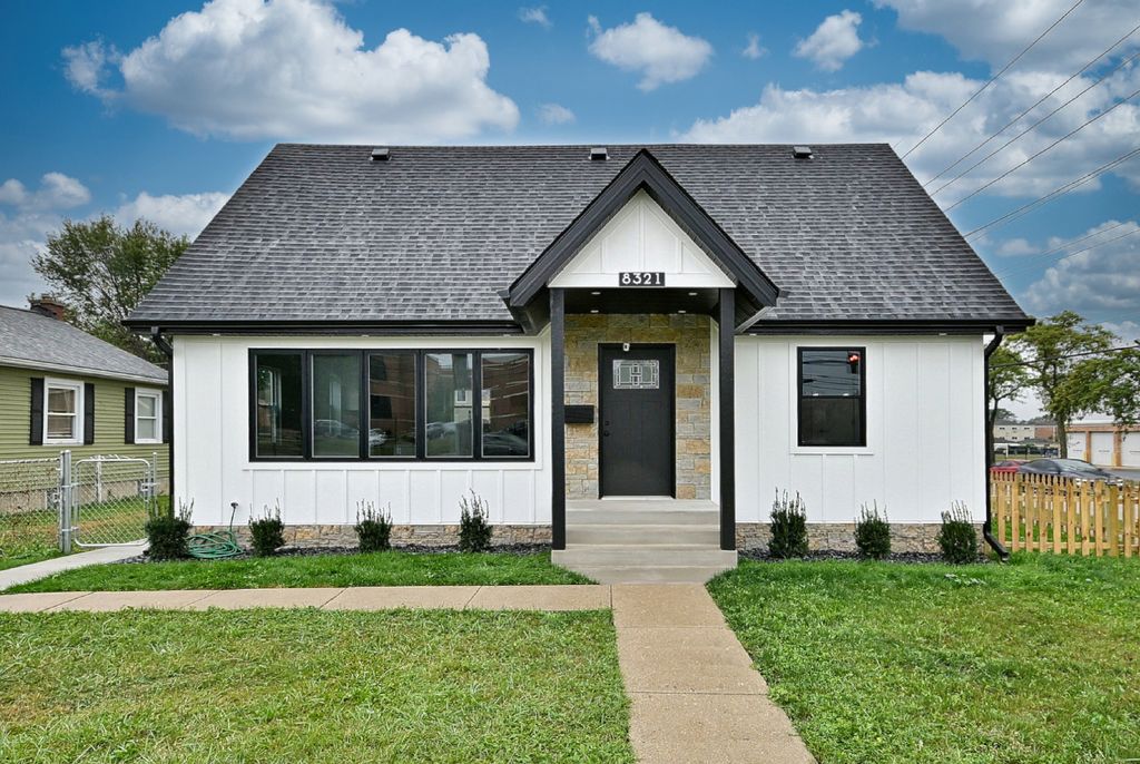 8321 W Ballard Road, Niles, IL 60714