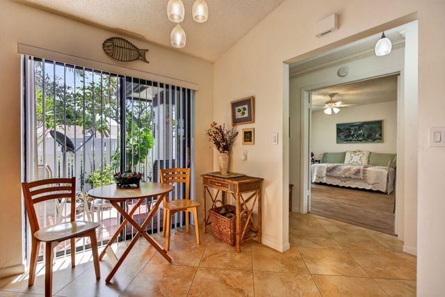 3302 Carambola Circle S 3302, Coconut Creek, FL 33066