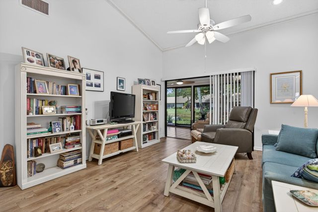 3302 Carambola Circle S 3302, Coconut Creek, FL 33066