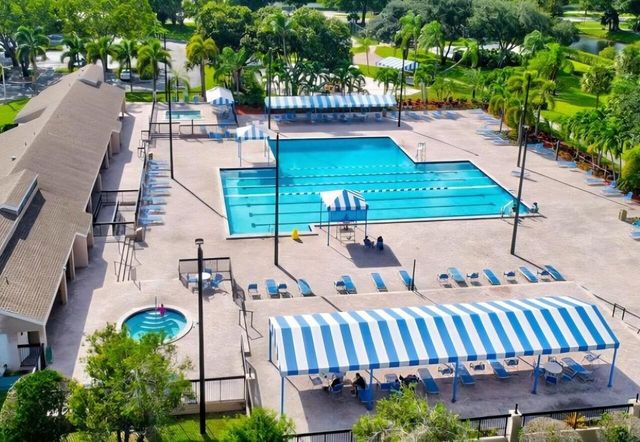 3302 Carambola Circle S 3302, Coconut Creek, FL 33066