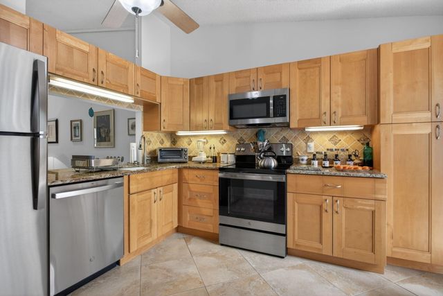 3302 Carambola Circle S 3302, Coconut Creek, FL 33066