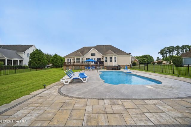 106 Gregg Court, Moyock, NC 27958