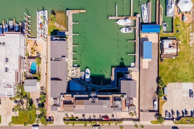 200 West Cotter Ave C3, Port Aransas, TX 78373