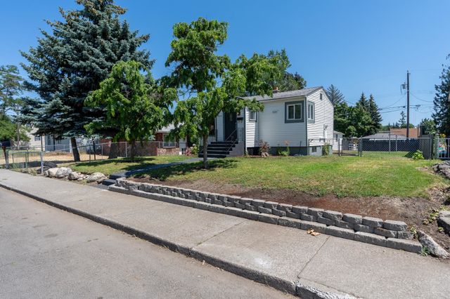 4818 N Lee St, Spokane, WA 99207