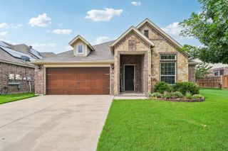 5465 Tuxbury Pond Drive, Fort Worth, TX 76179