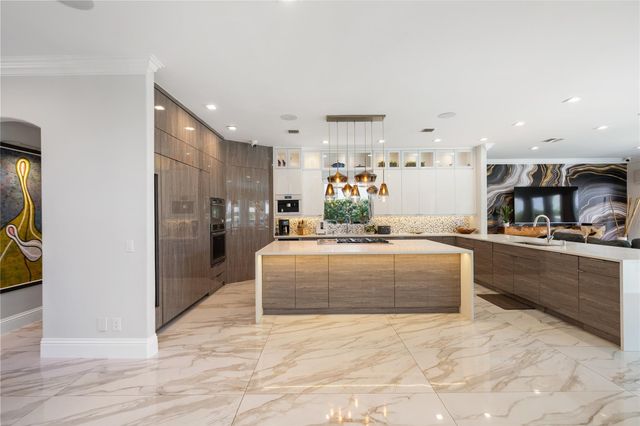 2307 N Riverside Drive, Pompano Beach, FL 33062