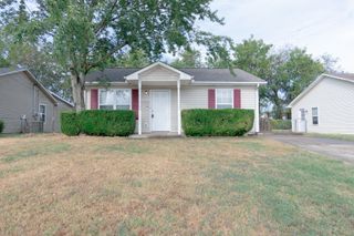 1023 Shadow Ridge Ave, Oak Grove, KY 42262