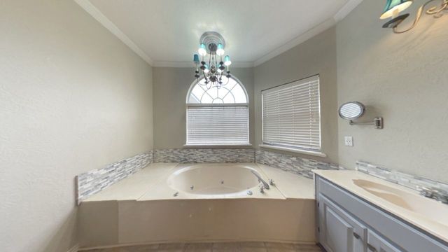 850 VZ County Road 4204 Road 1, Canton, TX 75103