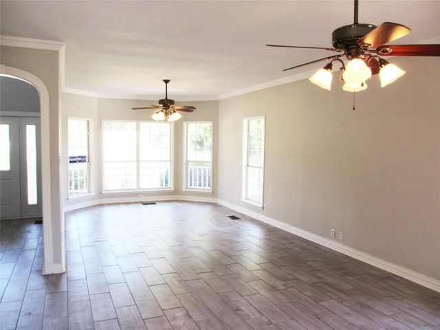 850 VZ County Road 4204 Road 1, Canton, TX 75103