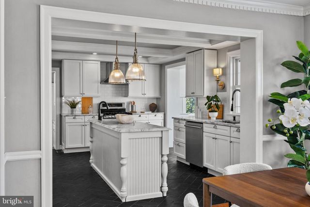 608 HIRST AVE, Havertown, PA 19083