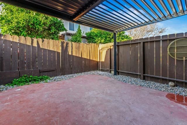3446 Los Mochis Way, Oceanside, CA 92056