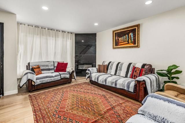 3446 Los Mochis Way, Oceanside, CA 92056