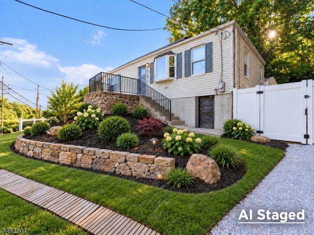 20 Greenwood Ave, Wanaque Boro, NJ 07420