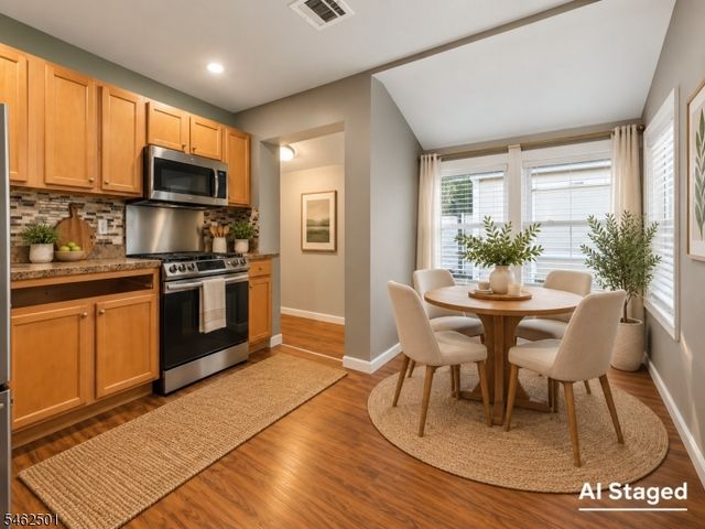 20 Greenwood Ave, Wanaque Boro, NJ 07420