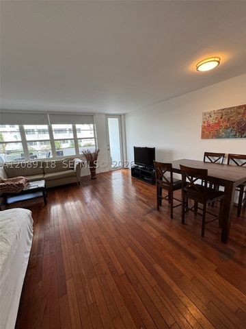100 Lincoln Rd 427, Miami Beach, FL 33139