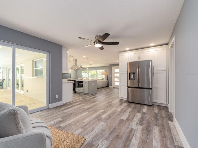 201 HARBOR BLUFF DRIVE, Largo, FL 33770