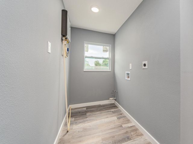 201 HARBOR BLUFF DRIVE, Largo, FL 33770