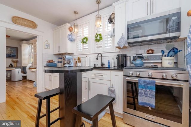 4500 RIDGE AVE, Halethorpe, MD 21227