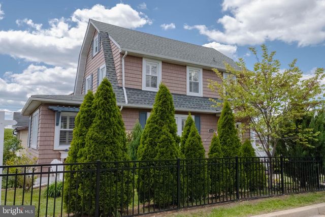 4500 RIDGE AVE, Halethorpe, MD 21227