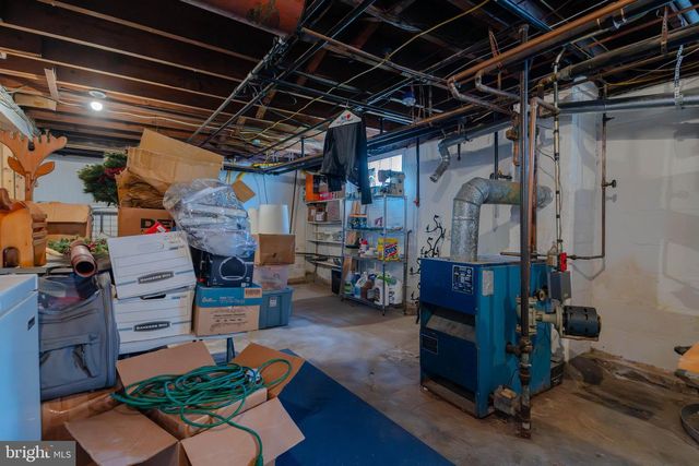 4500 RIDGE AVE, Halethorpe, MD 21227
