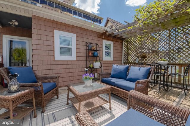 4500 RIDGE AVE, Halethorpe, MD 21227