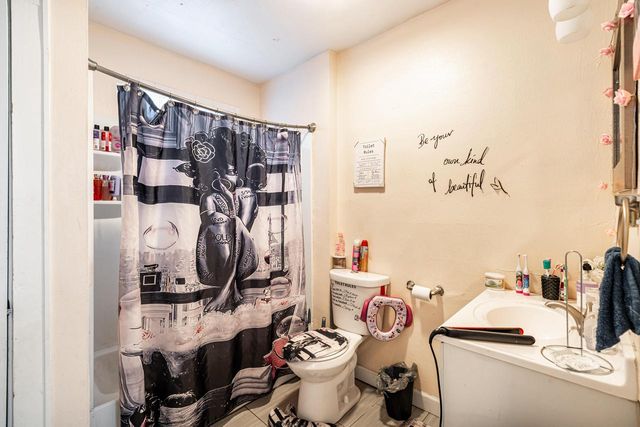 2438 N Pierce STREET, Milwaukee, WI 53212