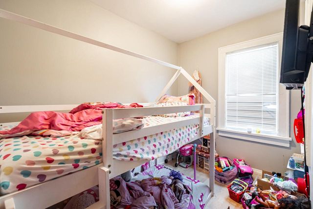 2438 N Pierce STREET, Milwaukee, WI 53212